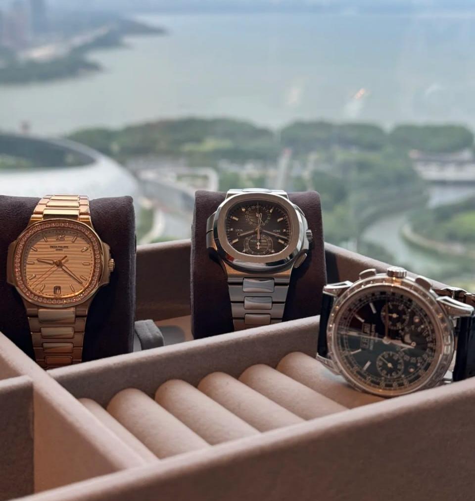 Estilo moderno con reloj